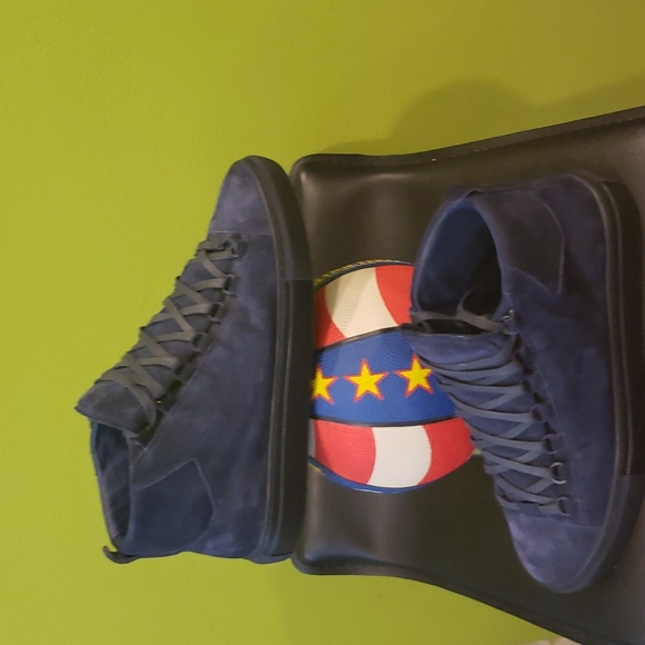 BALENCIAGA SUEDE HIGH TOP - Picture 3 of 13